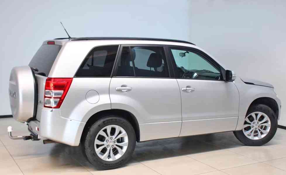 Suzuki Grand Vitara 2.4i Comfort benzín 124kw - foto 5