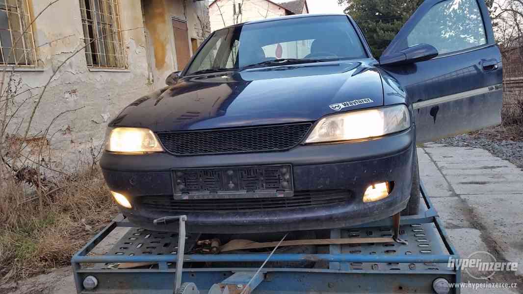 ND opel vectra b 2.5V6 - foto 3