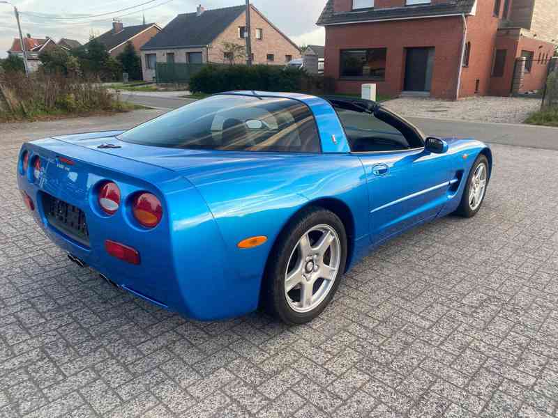 Chevrolet Corvette C5 - foto 4