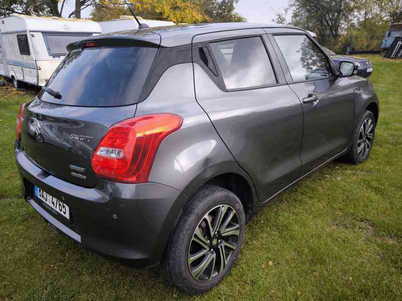 Suzuki Swift Allgrip hybrid 4x4 R.V.2020, najeto 47 960 km. - foto 4
