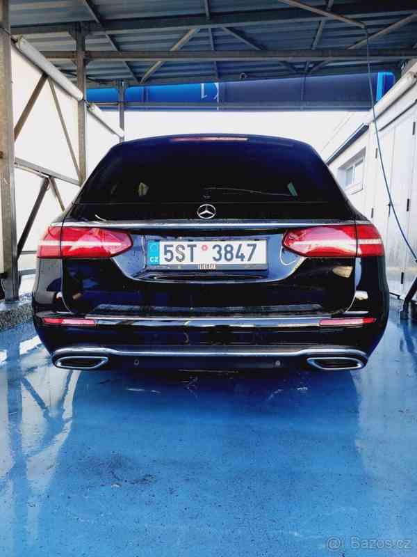 Mercedes-Benz Třídy E 2,0   220d, 213 exclusive - foto 5