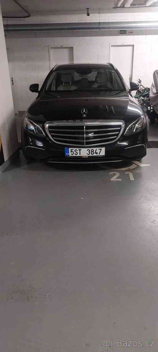Mercedes-Benz Třídy E 2,0   220d, 213 exclusive - foto 3