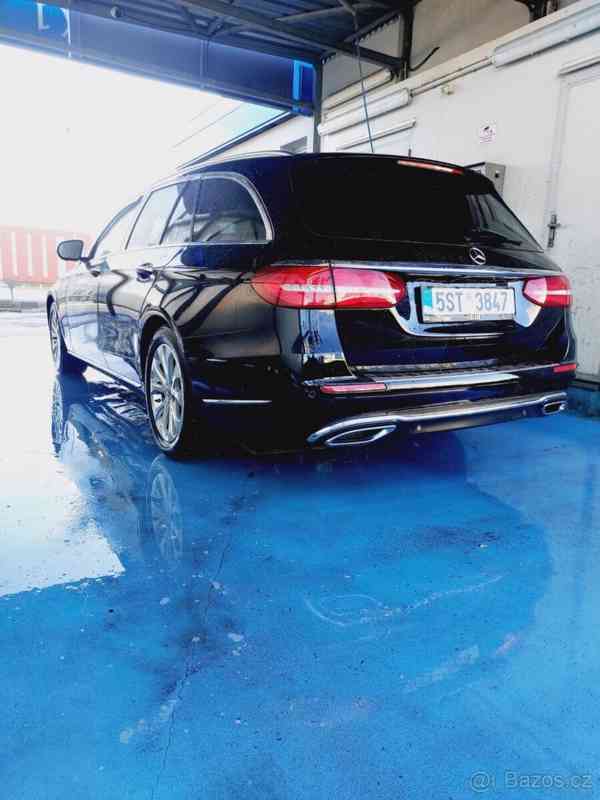 Mercedes-Benz Třídy E 2,0   220d, 213 exclusive - foto 8