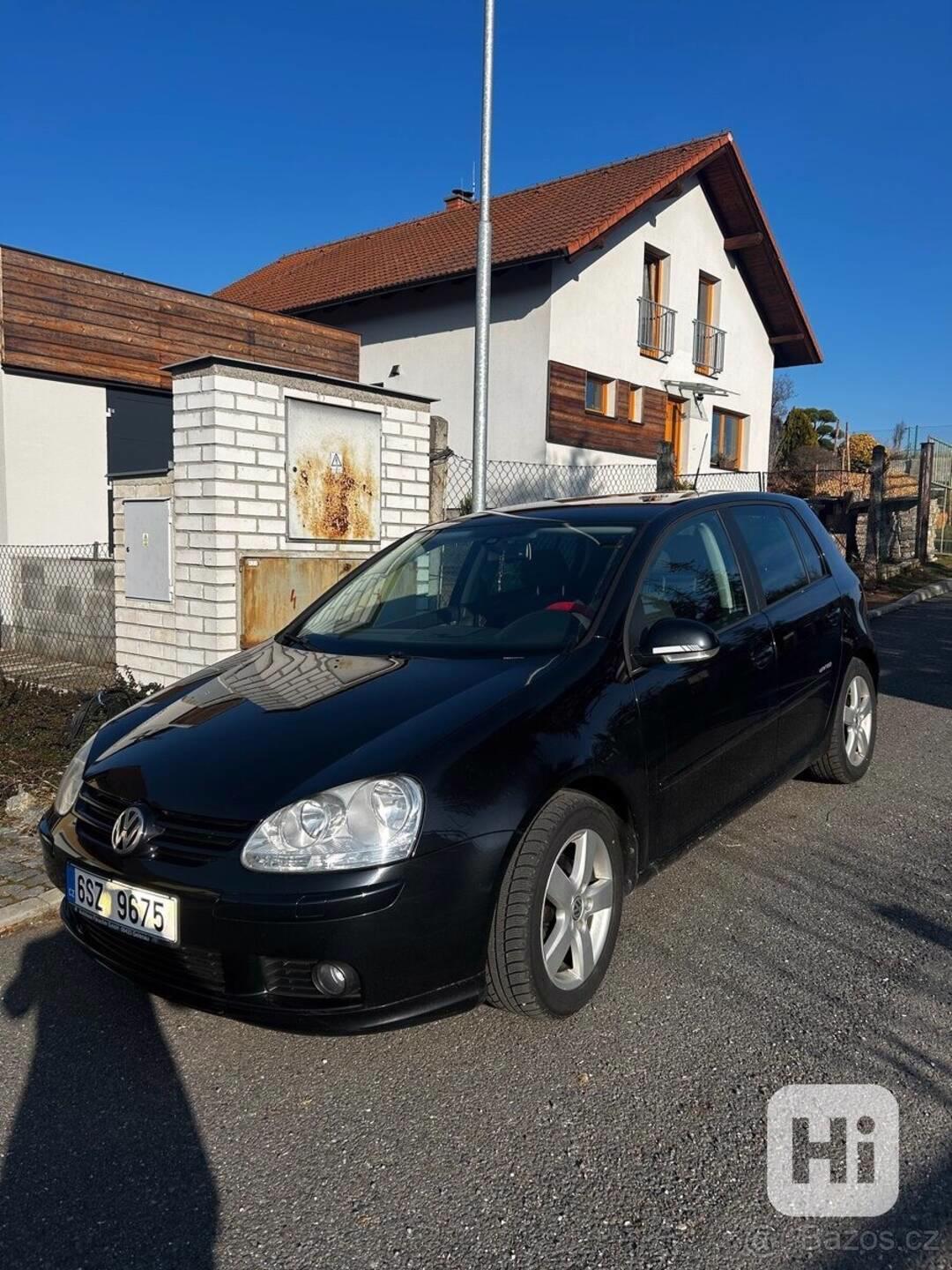 Volkswagen Golf 1,6   V United Packet - foto 1