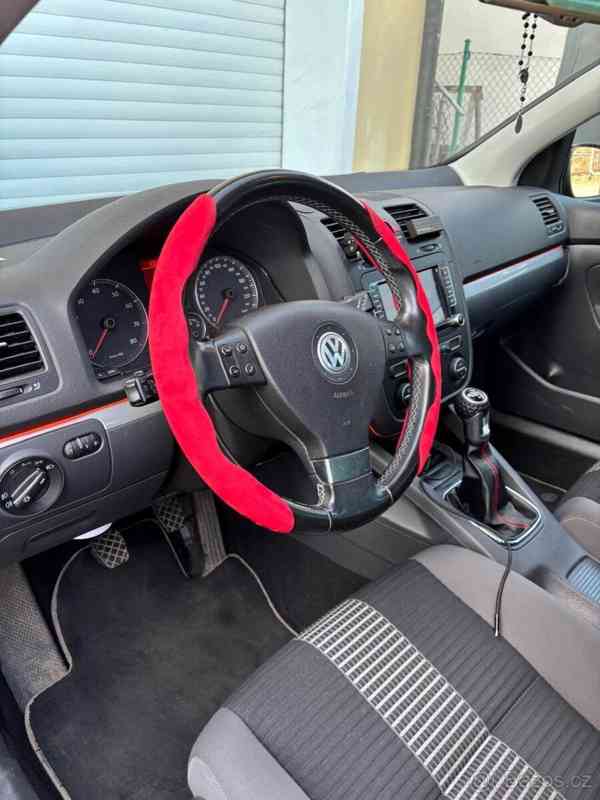 Volkswagen Golf 1,6   V United Packet - foto 10