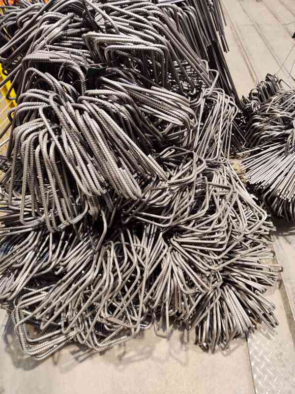 Stavební materiál - foto 3