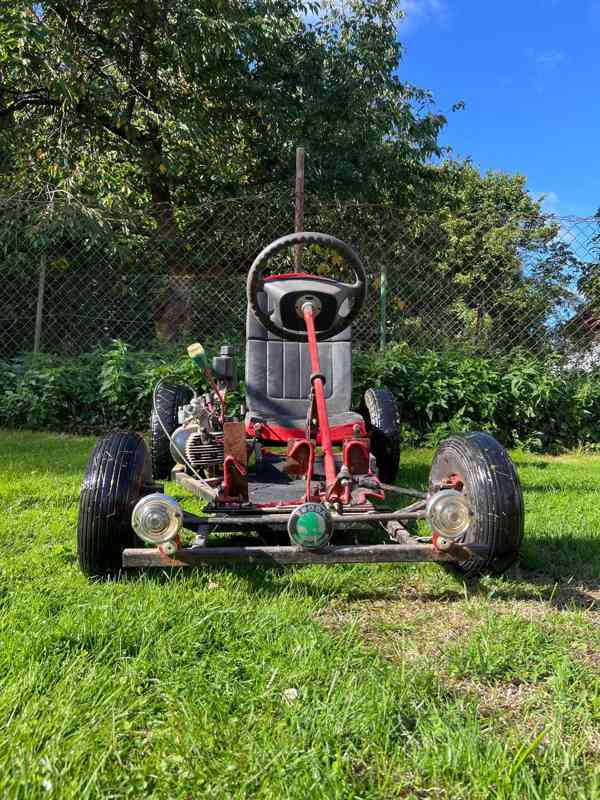 Motokára s motorem z Jawy 05 - funkční, k renovaci - foto 2
