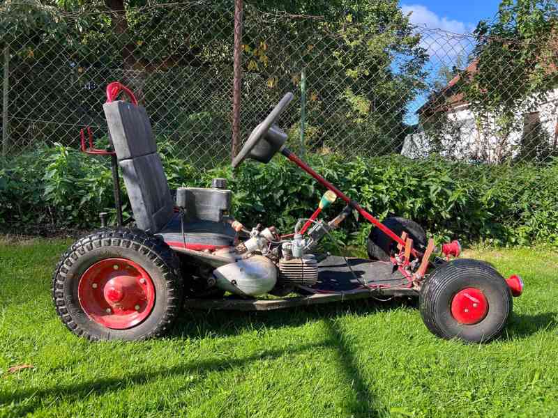 Motokára s motorem z Jawy 05 - funkční, k renovaci - foto 3