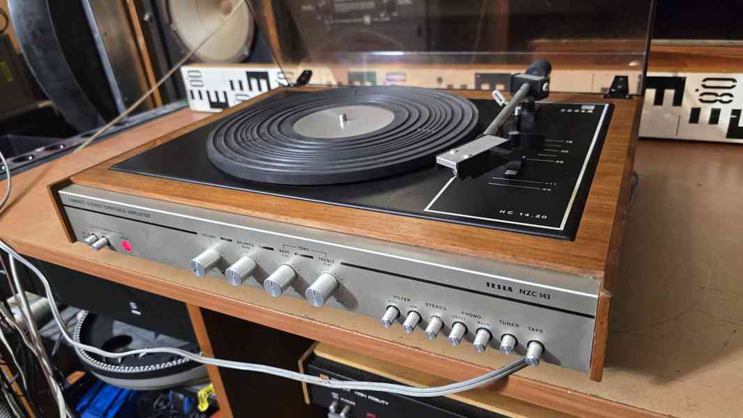 TESLA NZC 143 hezký gramofon - stereo zesilovač - foto 3