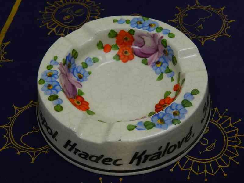 Ručně malovaný Popelník Jindřich Wimmer Hradec Králové - foto 5