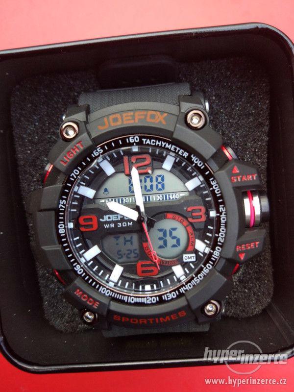 Pánské hodinky ve stylu G-Shock  JoeFox - foto 3