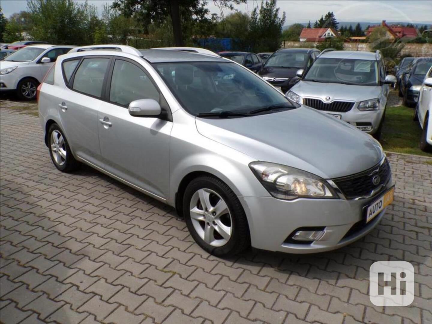 Kia Cee´d 1,6 CRDi 16V KLIMATIZACE - foto 1