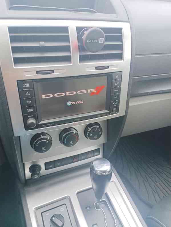 Dodge Nitro - foto 6