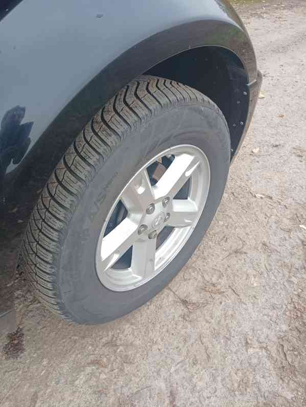 Dodge Nitro - foto 8