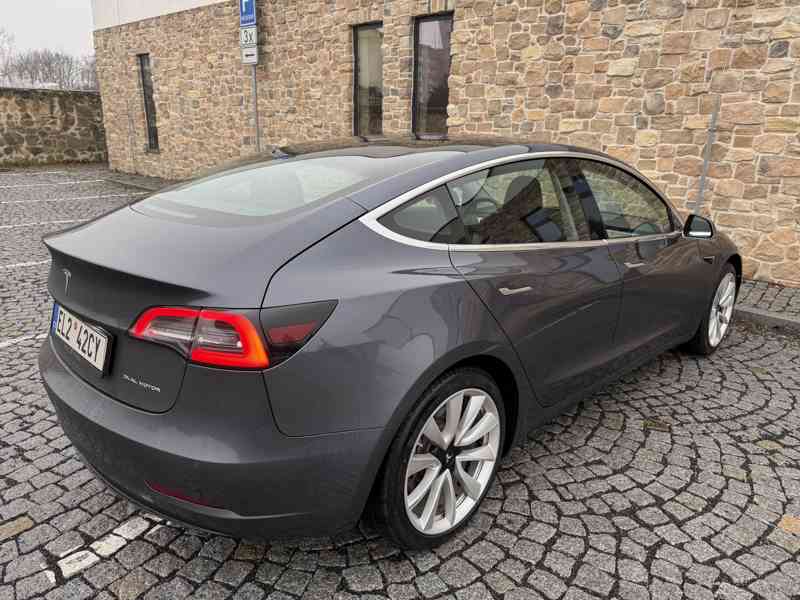 AKCE - Pronájem Tesla Model 3 – UBER | BOLT | LIFTAGO - foto 4