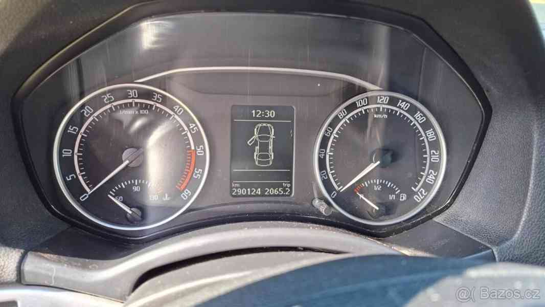 Škoda Octavia 2,0   2- WRS TSI 147kW - foto 8