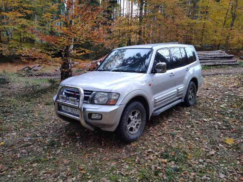 Mitsubishi Pajero 3,2 DIESEL MANUÁL TAŽNÉ 3300KG	 - foto 1