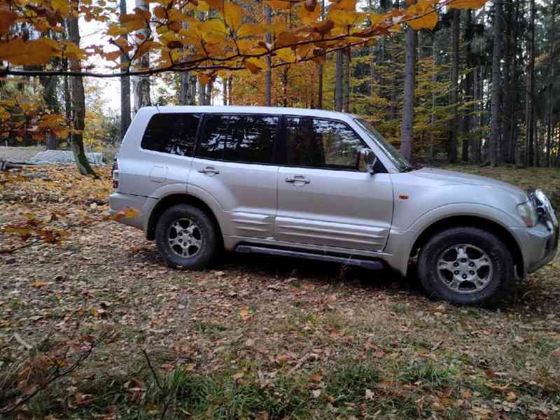 Mitsubishi Pajero 3,2 DIESEL MANUÁL TAŽNÉ 3300KG	 - foto 7