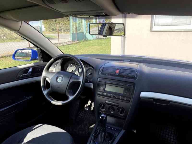 Škoda Octavia II 2005 1.6MPI benzín 75kW - foto 16