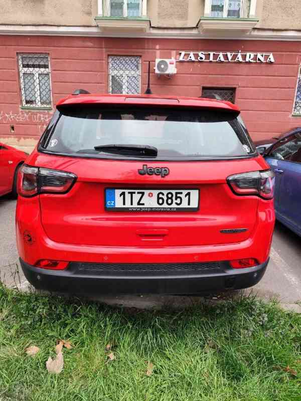 Jeep Compass 1,3 - foto 17