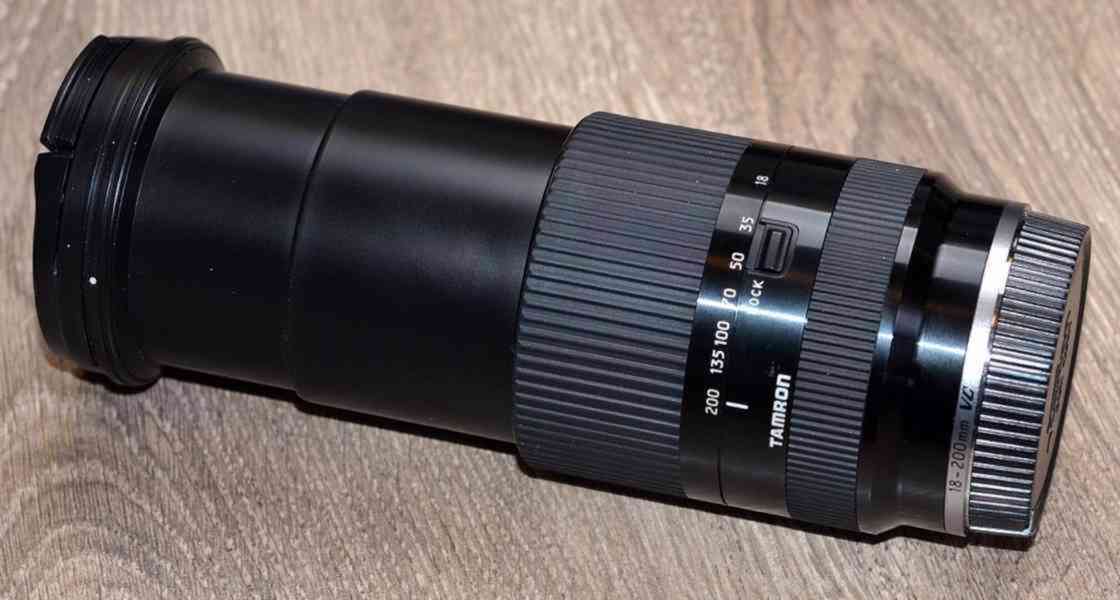 pro Sony E-TAMRON AF 18-200mm Di III VC Emount*UV - foto 6