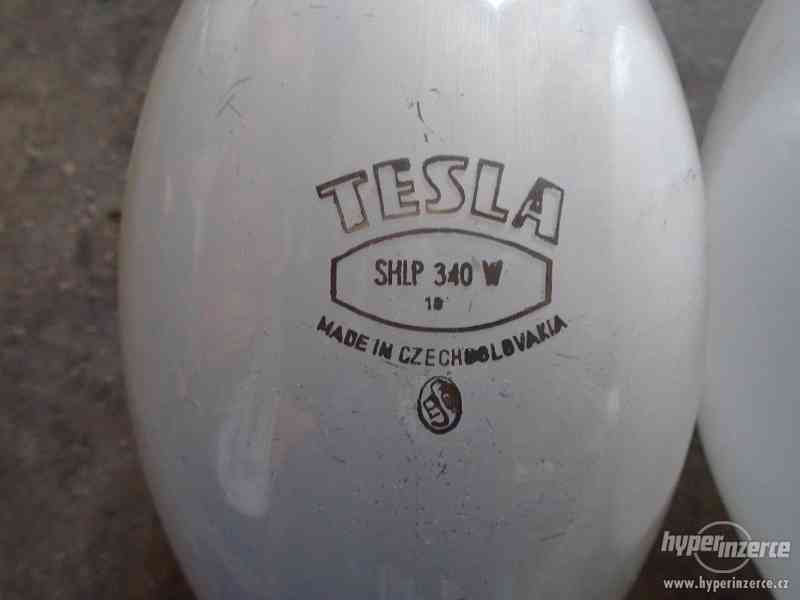 Tesla sodíková výbojka - foto 3