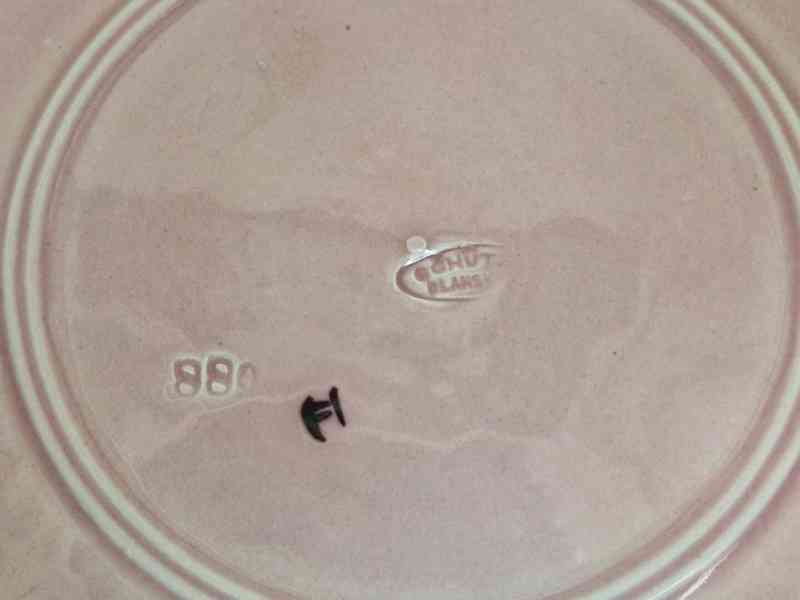 Krásný ručně malovaný plastický Talíř Blansko Majolika  - foto 6