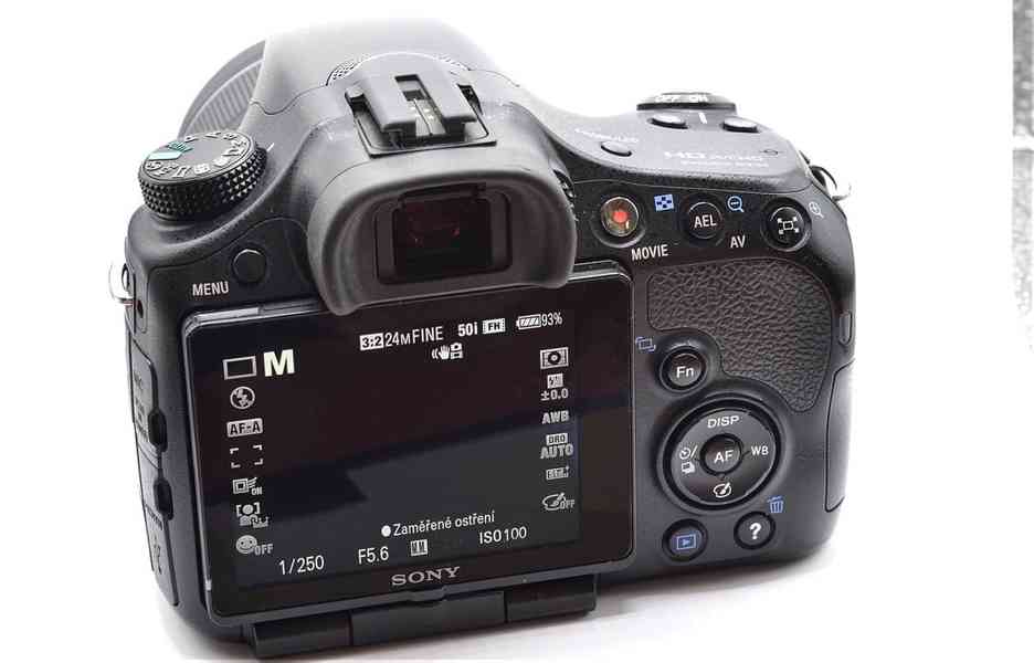 Sony SLT-A65 +18-55mm *24,3MPix*Full HDV*5600 Exp. - foto 7