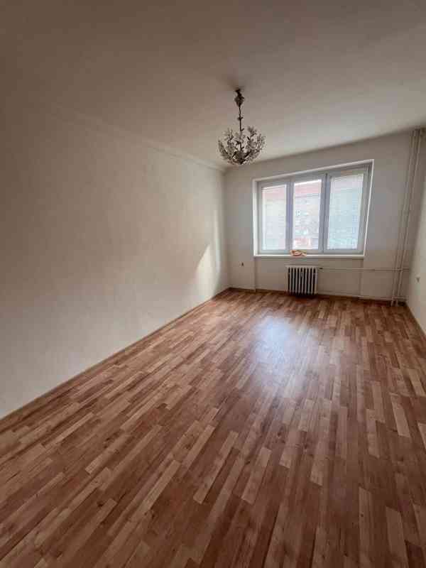 Pronájem bytu 1+1 v OV - foto 2