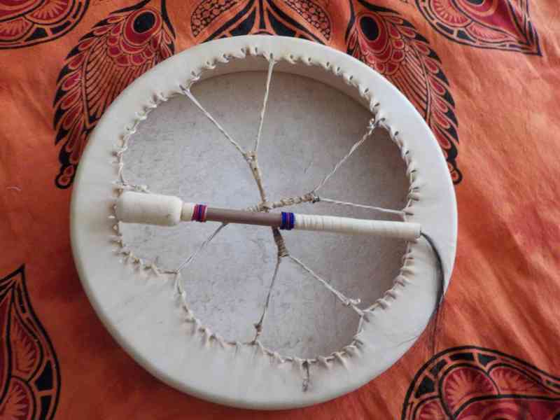 indiánský buben - foto 2