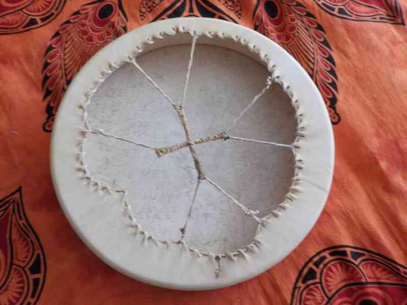 indiánský buben - foto 1