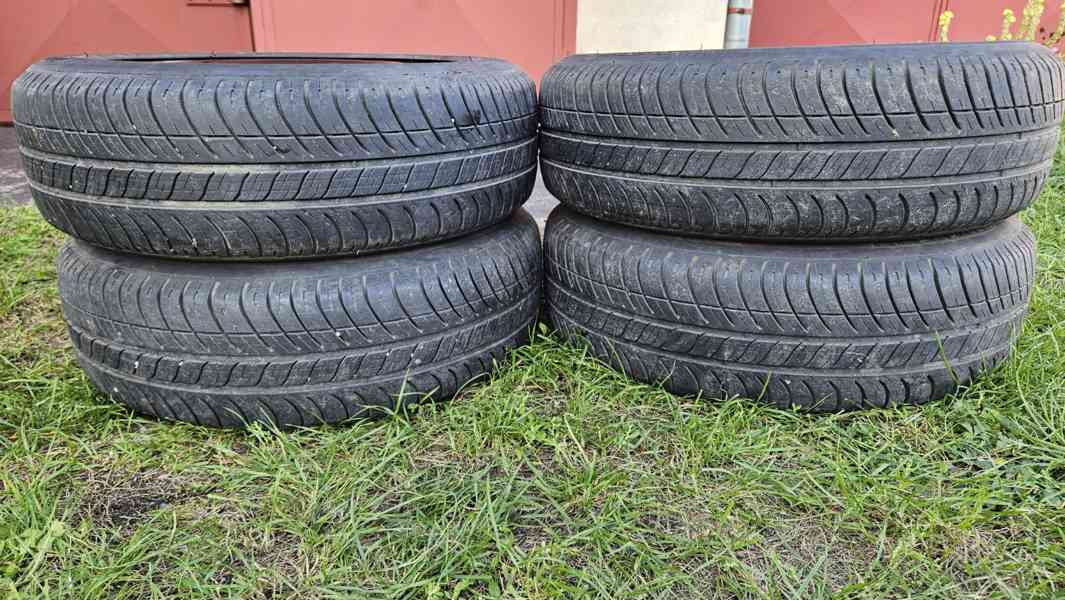 Fiat Punto pneumatiky 175/65R15 disky 6Jx15 4x100 ET43 - foto 3