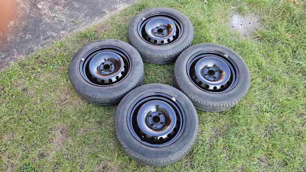 Fiat Punto pneumatiky 175/65R15 disky 6Jx15 4x100 ET43 - foto 1