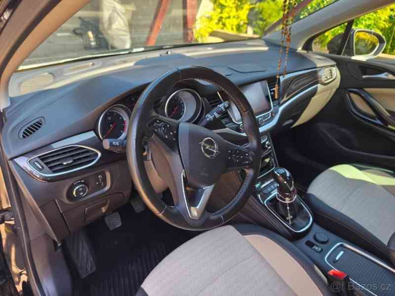 Opel Astra 1,4 ST - foto 7