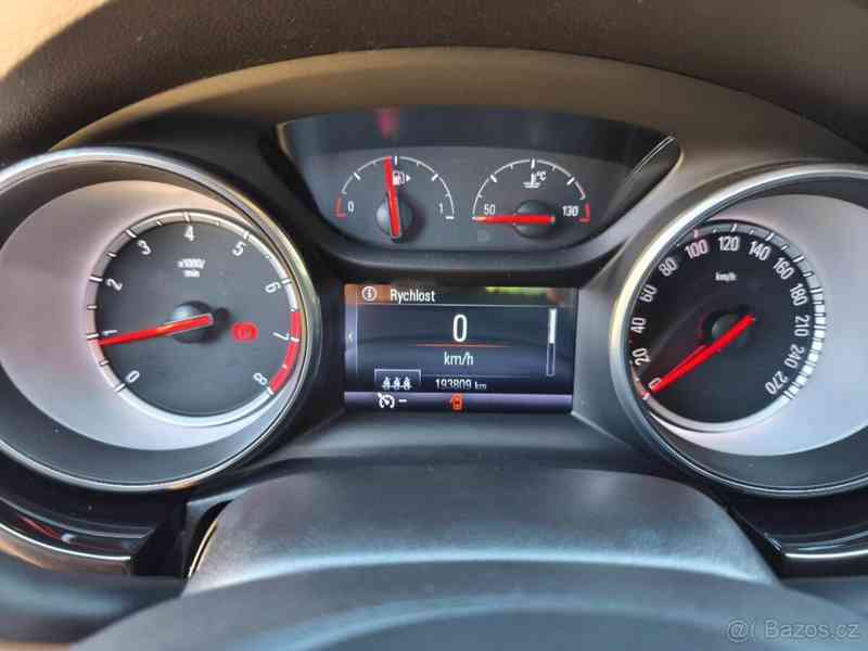 Opel Astra 1,4 ST - foto 6