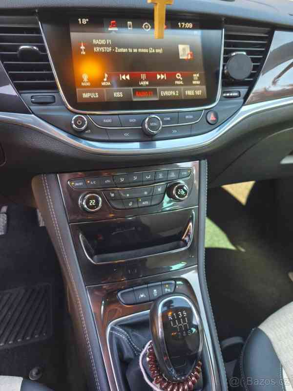 Opel Astra 1,4 ST - foto 11