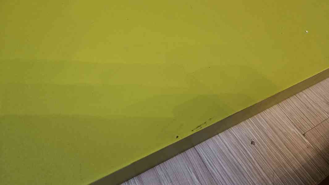 Police se skrytým kováním IKEA LACK (zelené) - foto 7