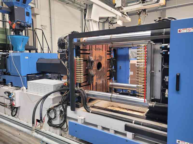  Vstřikovací stroj FCS SD-600MSV - foto 2