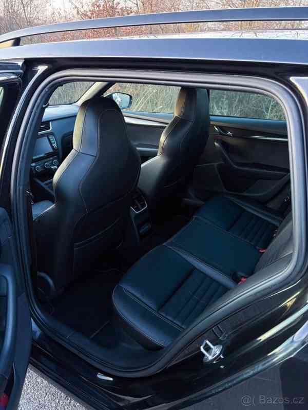 Škoda Octavia 2,0   3 RS TDI 135 KW - foto 9