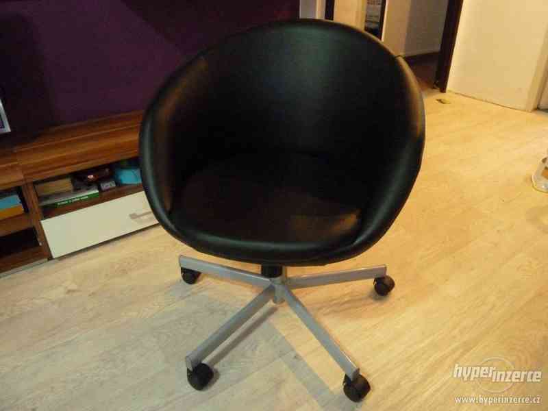 IKEA židle SKRUVSTA černá - foto 1
