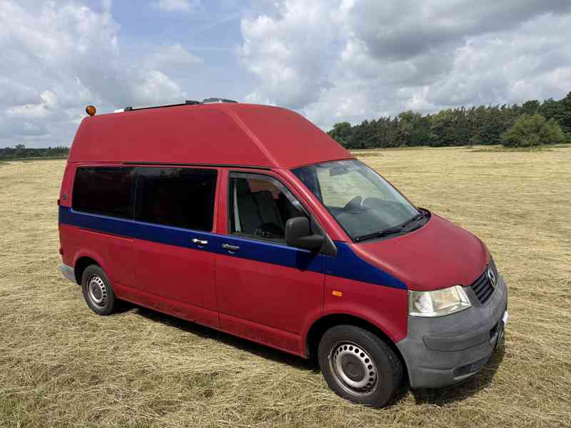 Volkswagen Transporter Multivan L2H3, 9 míst, spací příprava - foto 1