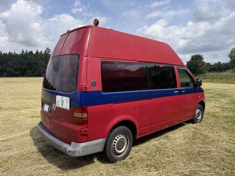 Volkswagen Transporter Multivan L2H3, 9 míst, spací příprava - foto 3