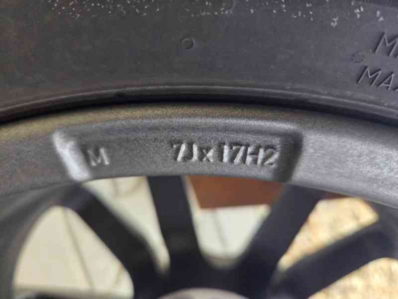 Prodám alu kola 17" + letní pneu Continental (TOP stav) - foto 10