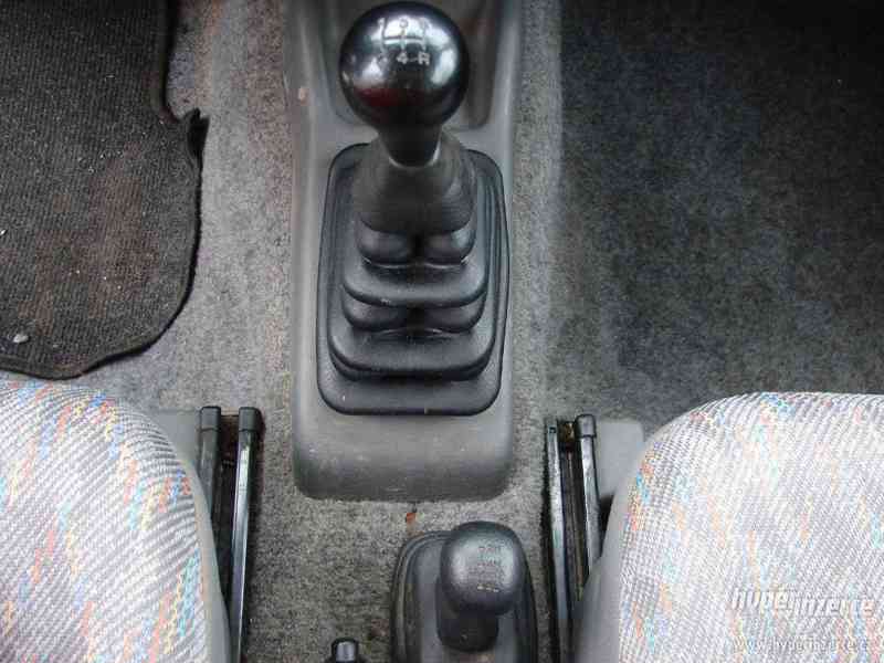Suzuki Jimny 1.3i 4x4(r.v.2000) - foto 9