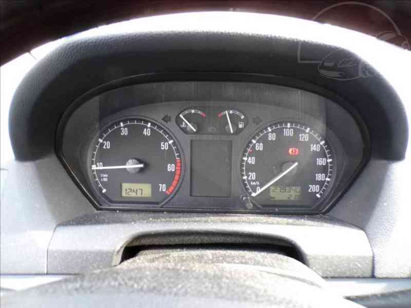 Škoda Fabia 1,4 16V KLIMATIZACE - foto 6