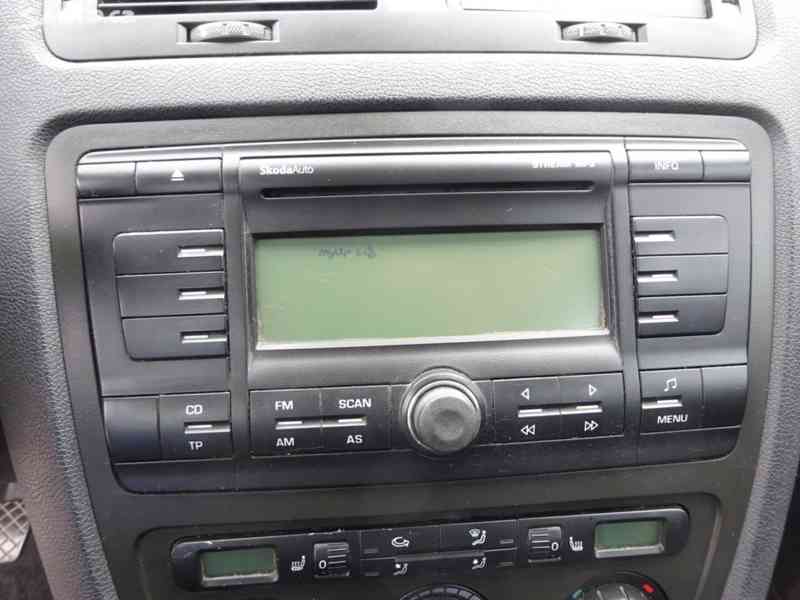 Škoda Octavia 1.9 TDI r.v.-2004(77 KW) KLIMA - foto 11