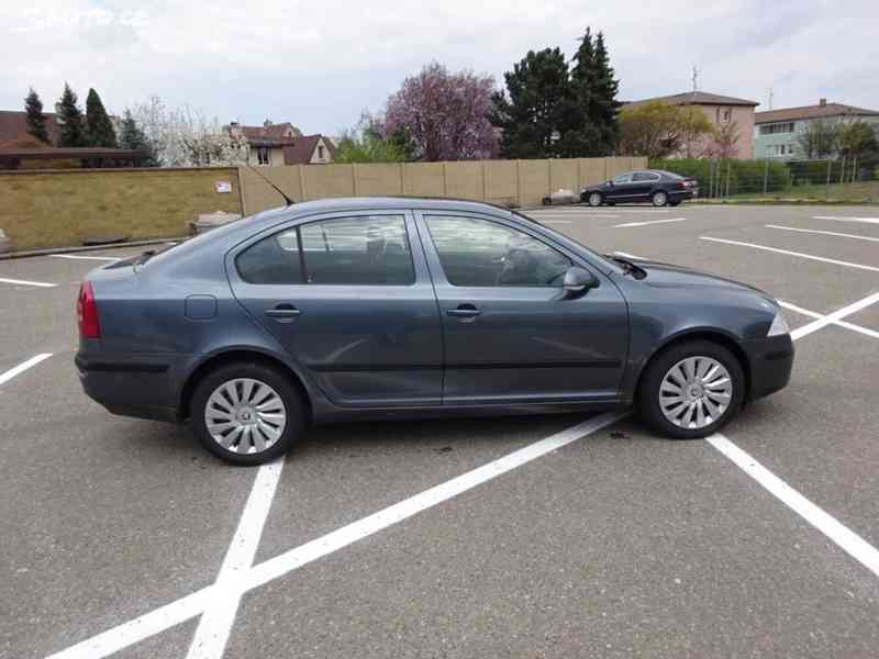 Škoda Octavia 1.9 TDI r.v.-2004(77 KW) KLIMA - foto 3