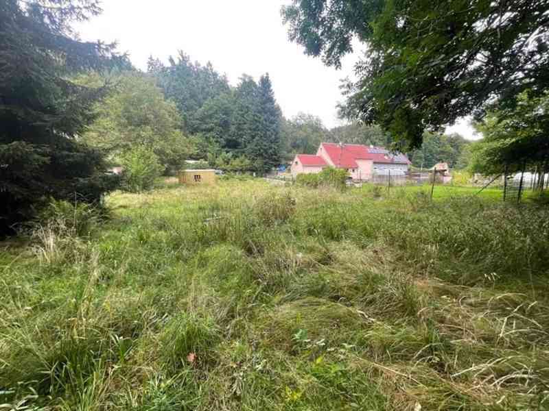 Prodej stavebního pozemku 1 038 m², Prysk - Horní Prysk - foto 2