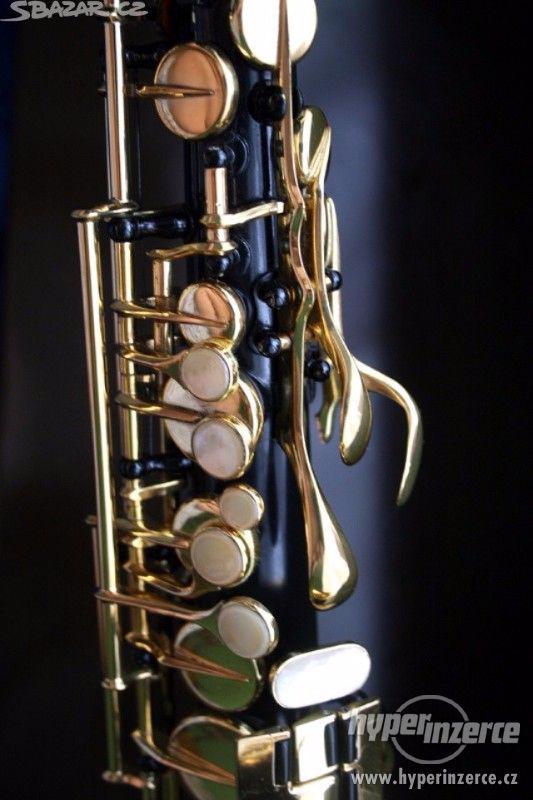 Altový saxofon černo zlatý - sběratelský kousek - foto 2