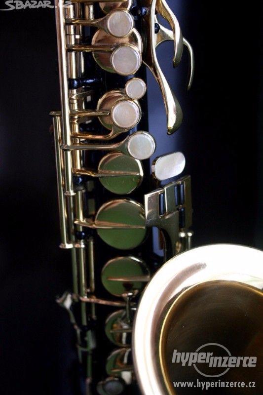 Altový saxofon černo zlatý - sběratelský kousek - foto 5